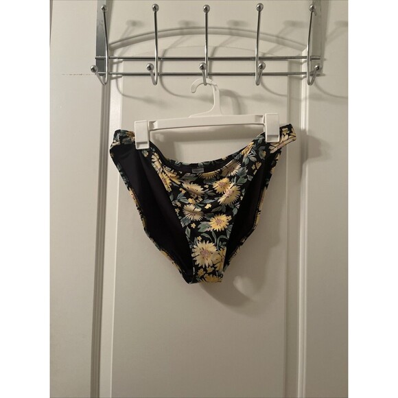 Old Navy Other - Old Navy Women's Floral Print Swim Bikini Bottom Size Unknown Multicolor